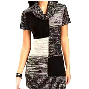 Plus Size Color Block Cowl Neck Sweater